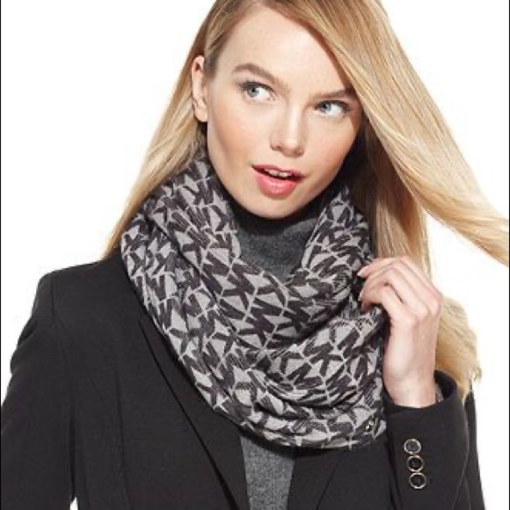 Michael Kors Infinity Scarf